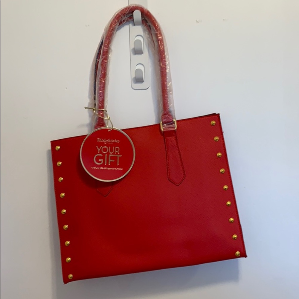 Elizabeth Arden bag
